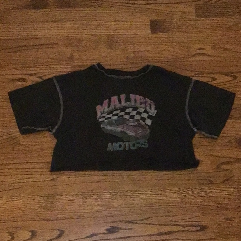 Cropped Forever, 21 Malibu motors, top